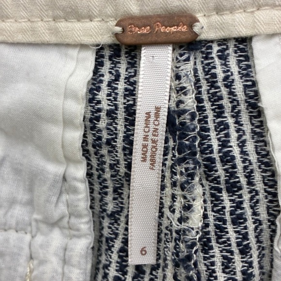 Free People High Rise Vertical Stripe Tapered Leg Cotton Pants Blue White Size 6 - Picture 5 of 6